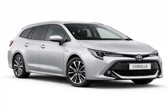 Noleggio auto Toyota ibrida all’aeroporto di Venezia