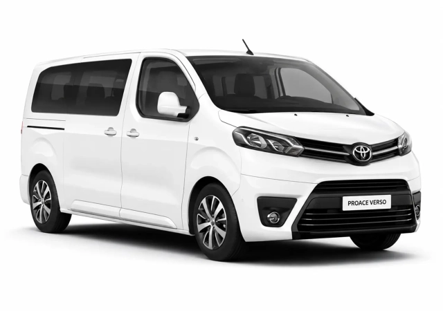 Noleggio auto Toyota Proace Verso 9 Posti all’aeroporto di Venezia